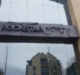 Brandweer bij Rockstar North na incident in gebouw